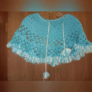 HAND Crafted-Vintage Childrens Poucho, Teal/White, 70s style 9" collar, 16"